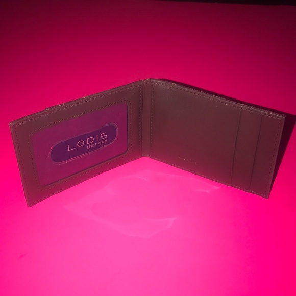 LODIS WALLET!! - Picture 2 of 3